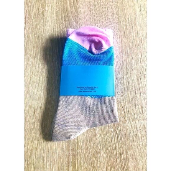 NEW … STANDUP “Fay” Crew Socks - Picture 2 of 2